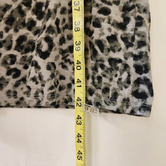Old Navy Maternity Nursing Dress Leopard Print - Picture 6 of 9
